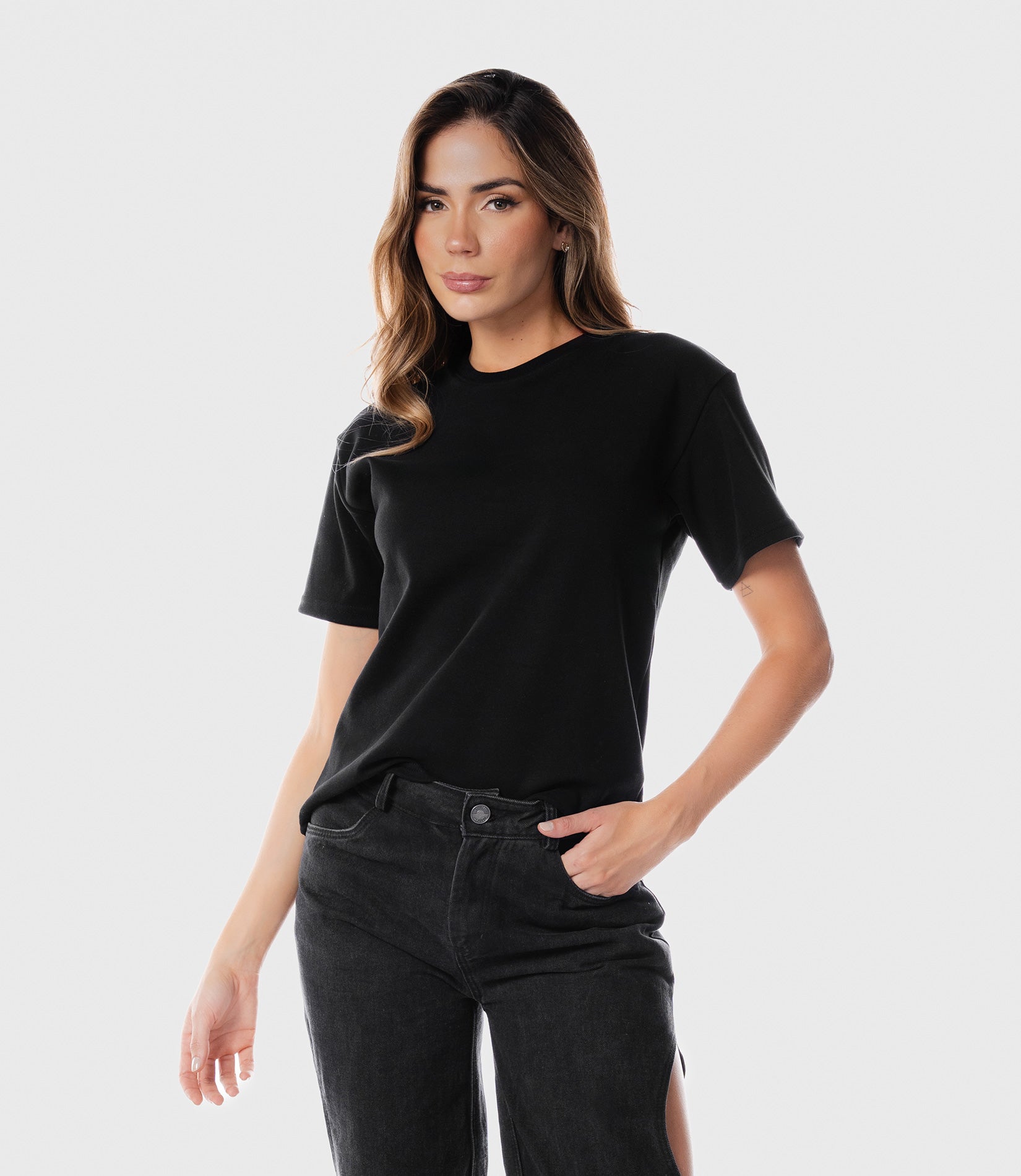 Basic T-Shirt